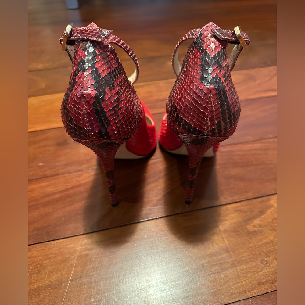 Julia Haart Red Python Pumps NWOT - Picture 4 of 5